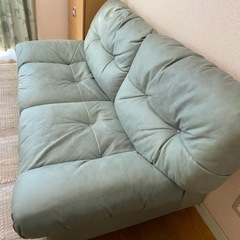 美品！使用期間半年未満！ソファ 3人掛け シンプル 脚つき 脚付き レザー ファブリック コンパクトソファ 北欧 インテリア ローソファ ロータイプ 