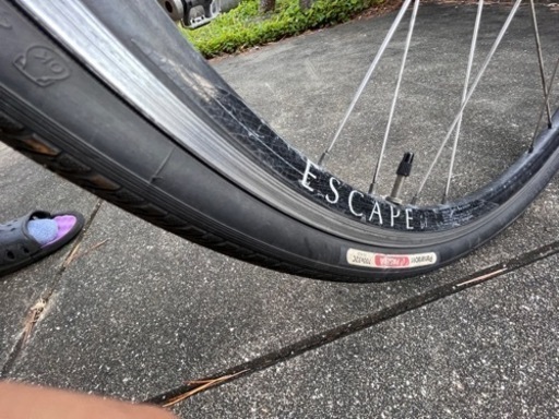 【ほぼ確約】GIANT ESCAPE R3 ALUXX 27インチ