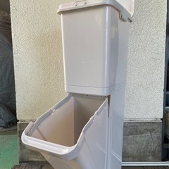 ゴミ箱　ラック　コート掛け(突っ張り式)