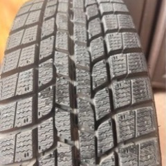 バリ山175/65R14グッドイヤースタッドレスタイヤホイールの画像