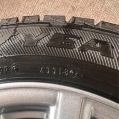 バリ山175/65R14グッドイヤースタッドレスタイヤホイールの画像