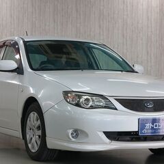 【デザインが人気の車！！】　運転がしやすいのでオススメです。の画像