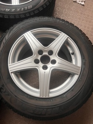 195/65R15ブリヂストンスタッドレスタイヤホイール