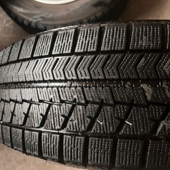 195/65R15ブリヂストンスタッドレスタイヤホイールの画像