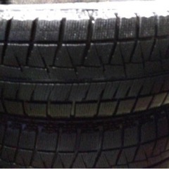 １９５／６５Ｒ１５‼️冬タイヤ‼️ブリジストン‼️中古タイヤ4本セット‼️格安‼️の画像