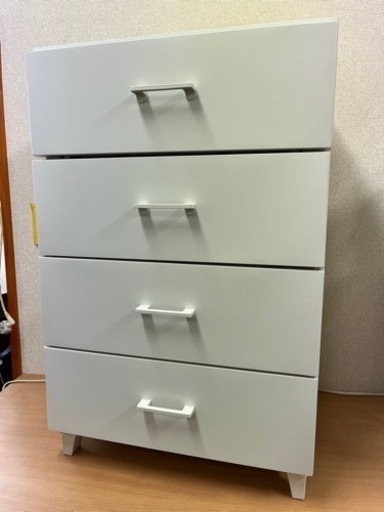 4段引き出し式　衣類収納チェスト
