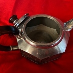アンティーク　ブランド　シンガポール　ROYAL SELANGOR PEWTER  ティポットの画像