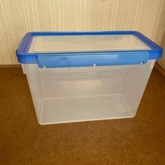 米びつ　タッパー　8L