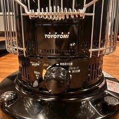 TOYOTOMI 石油ストーブ ケース付きの画像