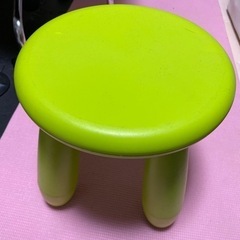 IKEA 子供用スツール