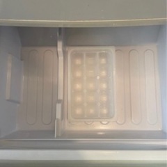 【取りに来てくださる方限定】SHARP 冷蔵庫 1000円の画像