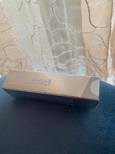 新品　ラッシュアディクト　まつ毛用美容液　アイラッシュ　コンディショニングセラム