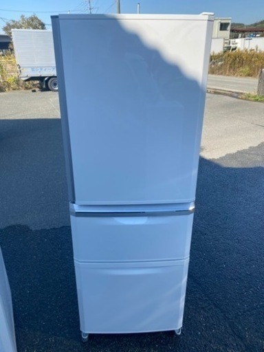 北九州市内配送無料　保証付き　三菱電機 MITSUBISHI ELECTRIC MR-C37R-W [冷蔵庫（370L・右開き） プラチナホワイト]