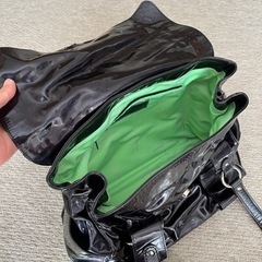 ジャックルコー　エナメルハンドバックの画像