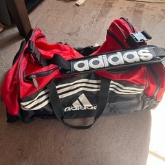 決まりました⭐︎旅行バッグ　adidas