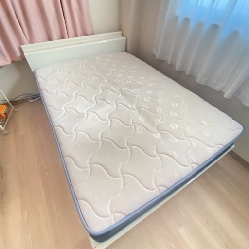 【譲り先確定】ダブルベッドフレーム