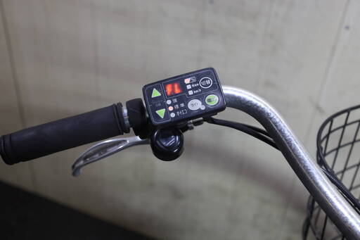 現行美品！ブリヂストン ハイディビー HY683C 26インチ リチウム 8.7AH 3段 LED