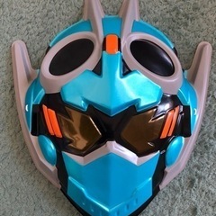 仮面ライダーガッチャード　お面の画像