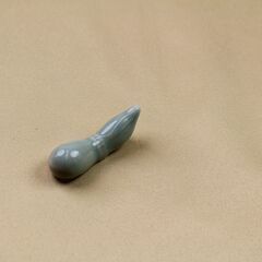 ひょうたん型箸置きをお売りしますの画像