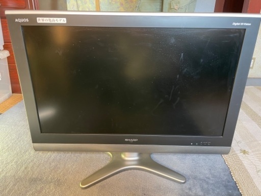 SHARP AQUOS 32型　2009年製
