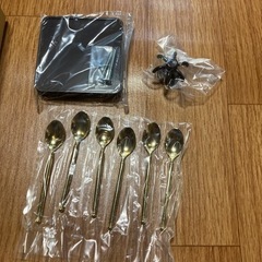 【新品・未使用】ティーセット　ケースつきの画像