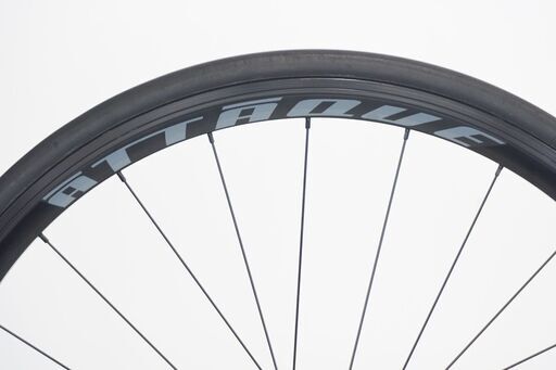 ATTAQUE 「アタッキ」 SHIMANO11速 ホイールセット