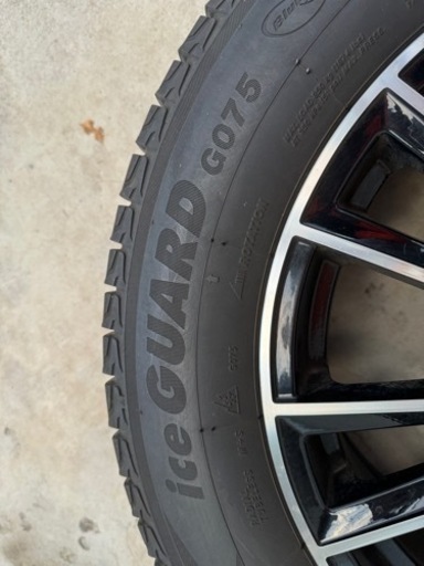 スタッドレスタイヤ　ホイール　225/65/R17 cx-5等