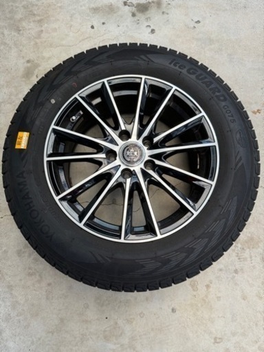 スタッドレスタイヤ　ホイール　225/65/R17 cx-5等