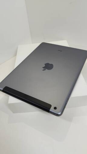 【Wi-Fi/セルラー】iPad Air 第1世代 ME987J/A (A1475) 128GB