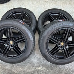 PORSCHE MACAN ホイール　スタッドレス　