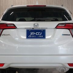 【直進安定性が高く加速の良い車！！】　内装質感の良い車！！の画像