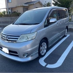 日産セレナの画像