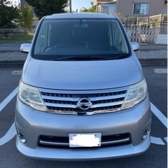 日産セレナの画像