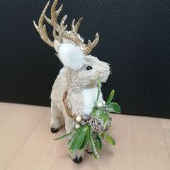 トナカイ　置物  オブジェ　インテリア  人形の画像