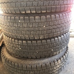 スタットレスタイヤ　145R12 6PR