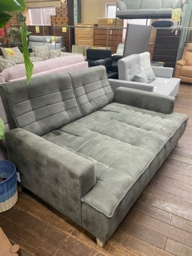 【お引き取り中】2wayソファベッド！背もたれ手前に調整できます