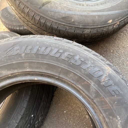引き取り限定　BS 夏タイヤ　215/65R15 レグノ　2006年製