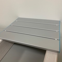 小動物のひんやりアルミボードの画像