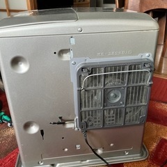 石油ストーブ　ダイニチの画像