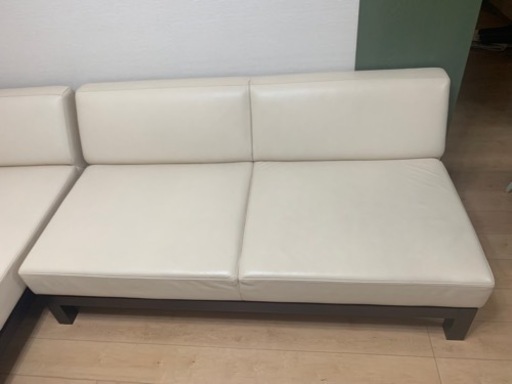 【12月中まで、最終】TIME&STYLE  本革使用　高級2人掛けソファー