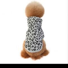 М、Lサイズ2枚セット豹柄パーカーの画像