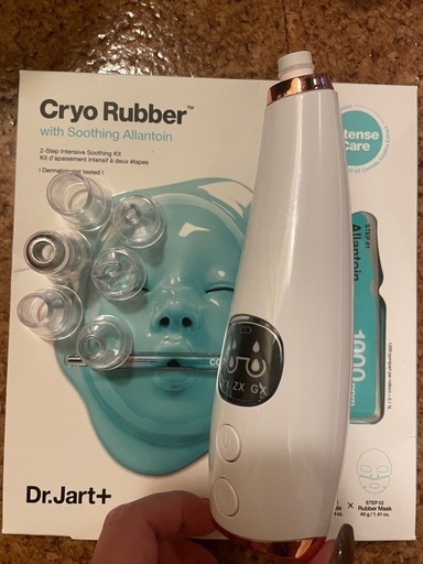 毛穴吸引器