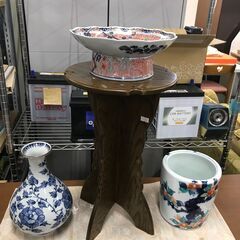 飾り台、壺、花器、飾り皿、カップ＆ソーサ、ティポット　などなど！...