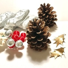 【新品】巨大 松ぼっくり クリスマス 飾り　リース パーツ 花材...