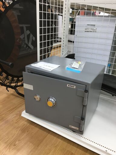 ★ジモティ割あり★ EIKO 小型耐火金庫    動作確認／クリーニング済み SJ4191