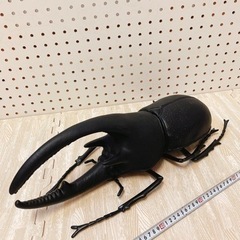   美品✨巨大 カブトムシ  フィギュアの画像