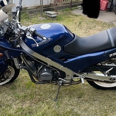ホンダ　VF750F 値下げしました。