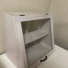 【リフレッシュプロジェクト208/300】小物入れ、雑貨、棚の画像