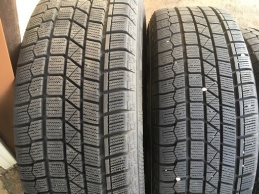 アルミホイール16×6.5J ＋48 PCD114.3   5穴　205/60R16 スタッドレス タイヤ付き