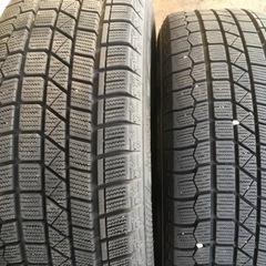 アルミホイール16×6.5J ＋48 PCD114.3   5穴　205/60R16 スタッドレス タイヤ付きの画像